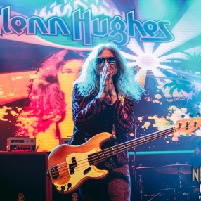 NepentheRockPress_MaruDebiassi_GlennHughes_18