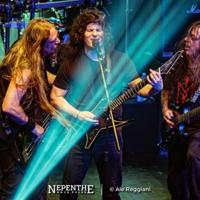 death-to-all_destruction_lazaro_manifiesto_teatro-flores_ale-reggiani_nepenthe-rock-press