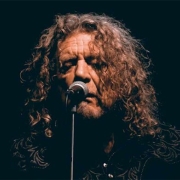 robert-plant-696x392